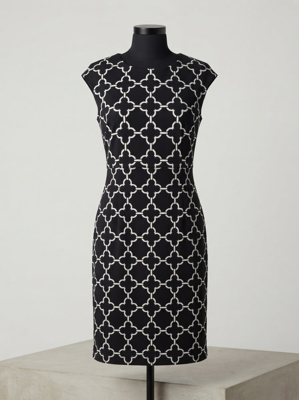 Charter Club Black & White Geometric Cap-Sleeve Sheath Dress